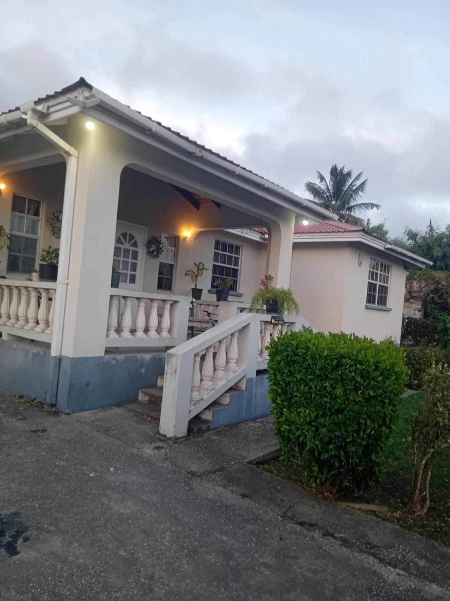 Chandler Homestay Saint Philip Zewnętrze zdjęcie